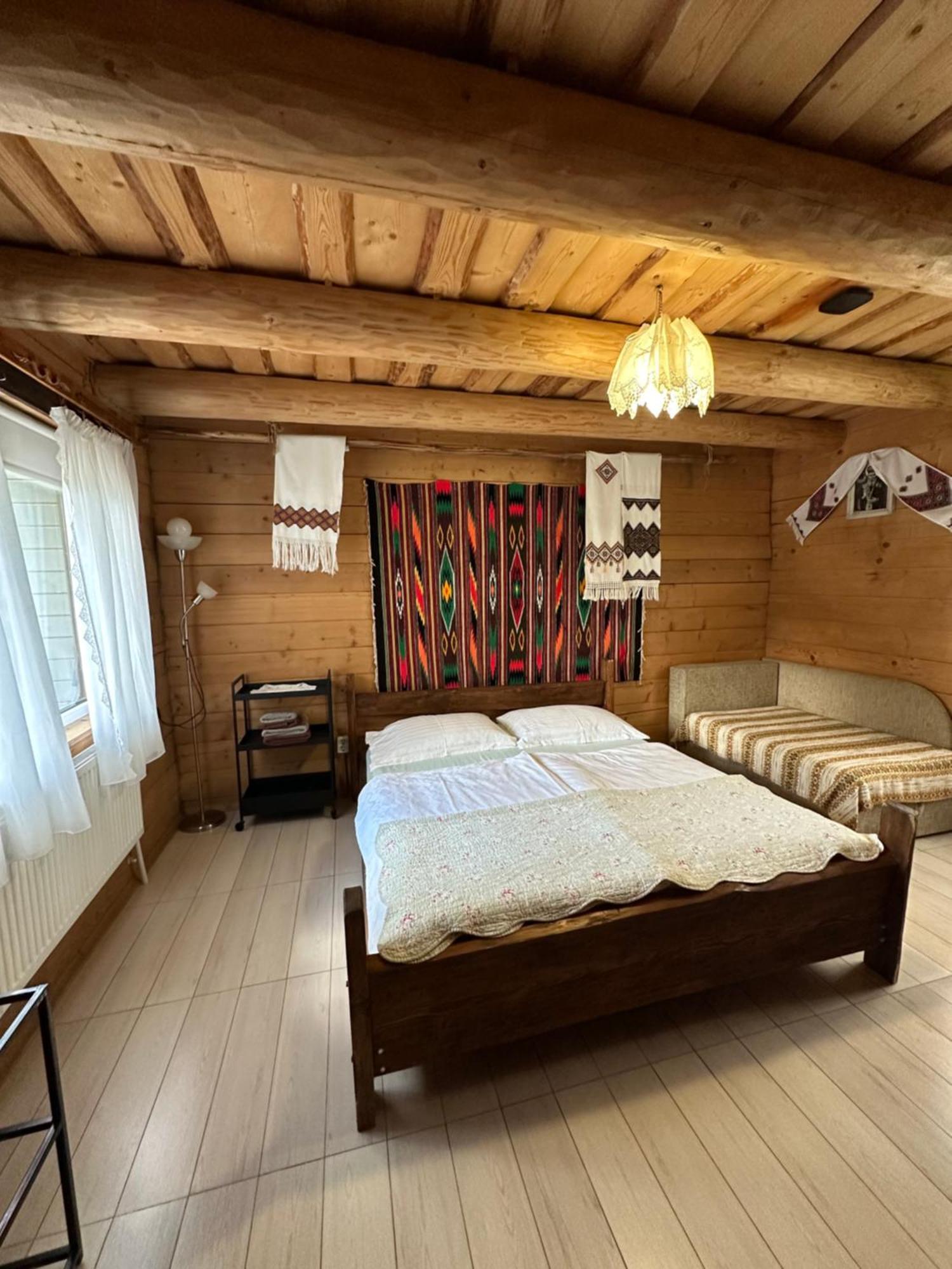 Guest House Anastasia Tatariv Εξωτερικό φωτογραφία