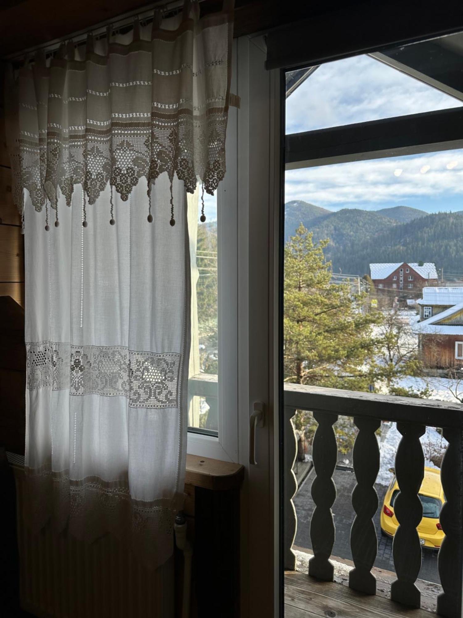 Guest House Anastasia Tatariv Εξωτερικό φωτογραφία